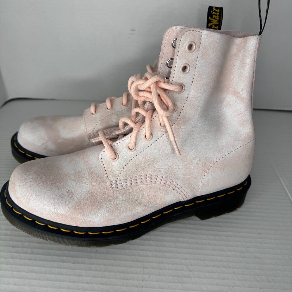 DR. MARTENS 1460 Pascal  Boots